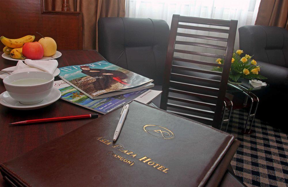 Asia Plaza Hotel Yangon Bagian luar foto