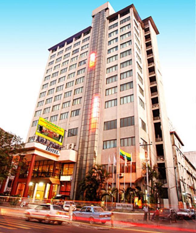 Asia Plaza Hotel Yangon Bagian luar foto