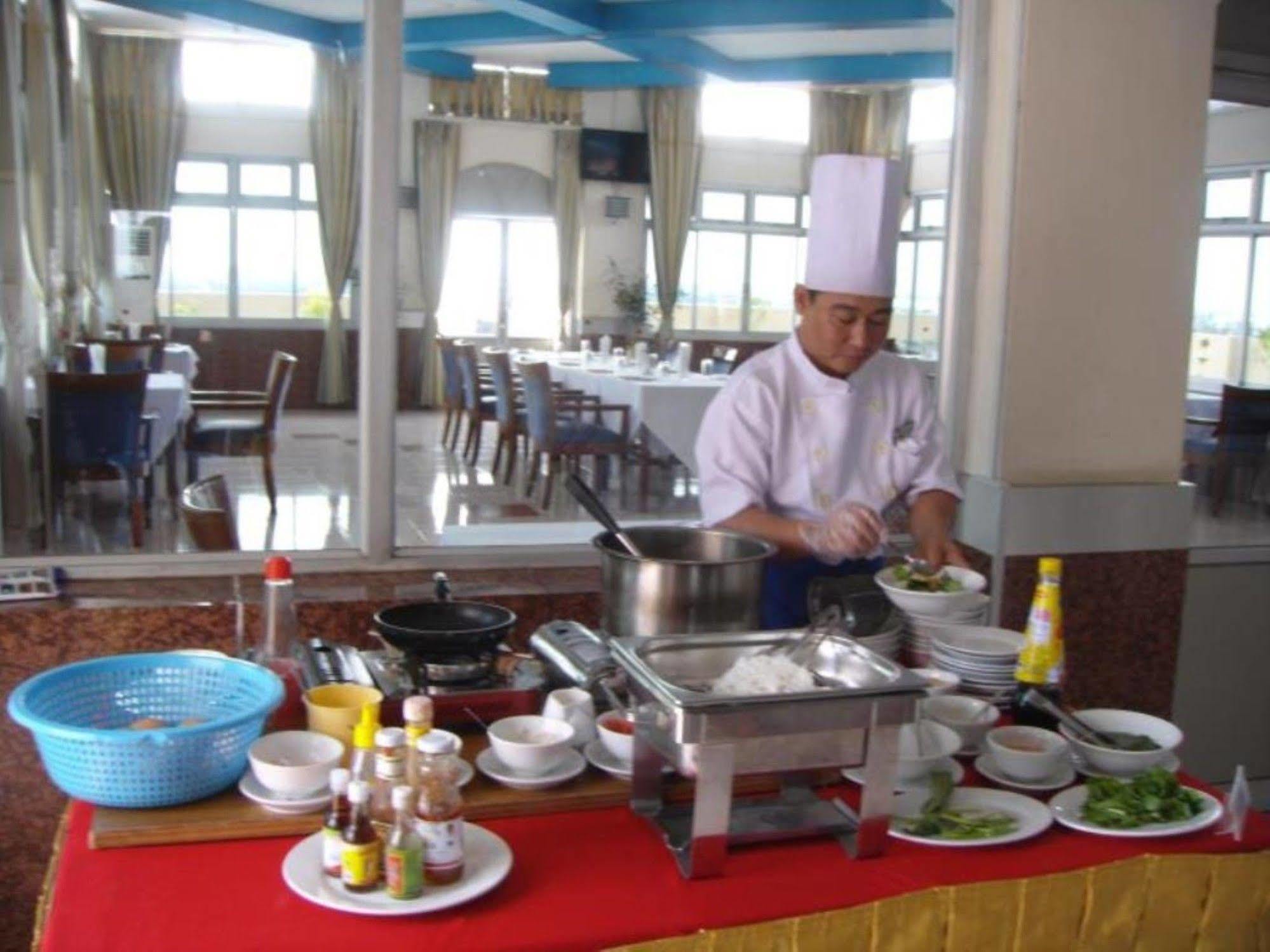 Asia Plaza Hotel Yangon Bagian luar foto